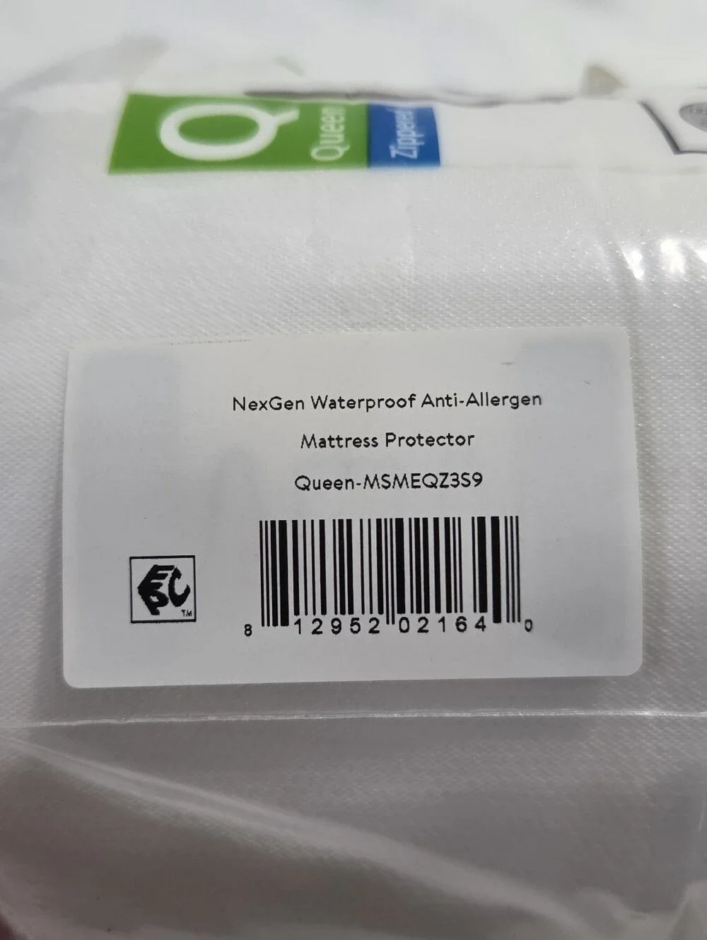 Mainstays Queen Zippered Waterproof & Allergen Mattress Protector Antimicrobial